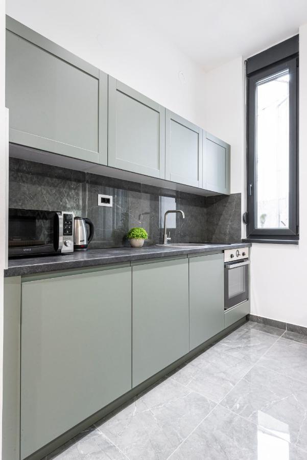Vertigo One Bedroom Apartment-Free Private Parking Новий Сад Екстер'єр фото
