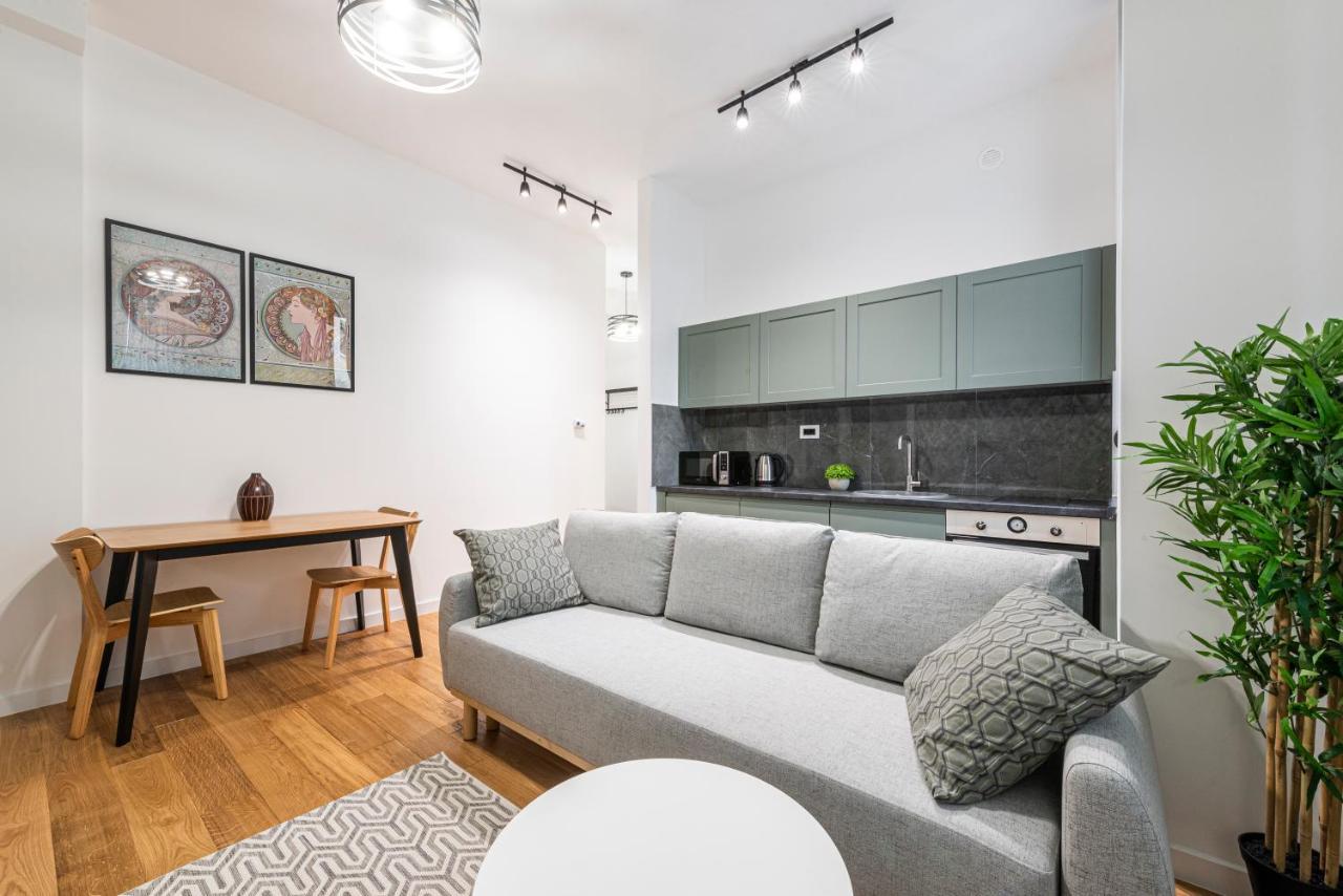 Vertigo One Bedroom Apartment-Free Private Parking Новий Сад Екстер'єр фото